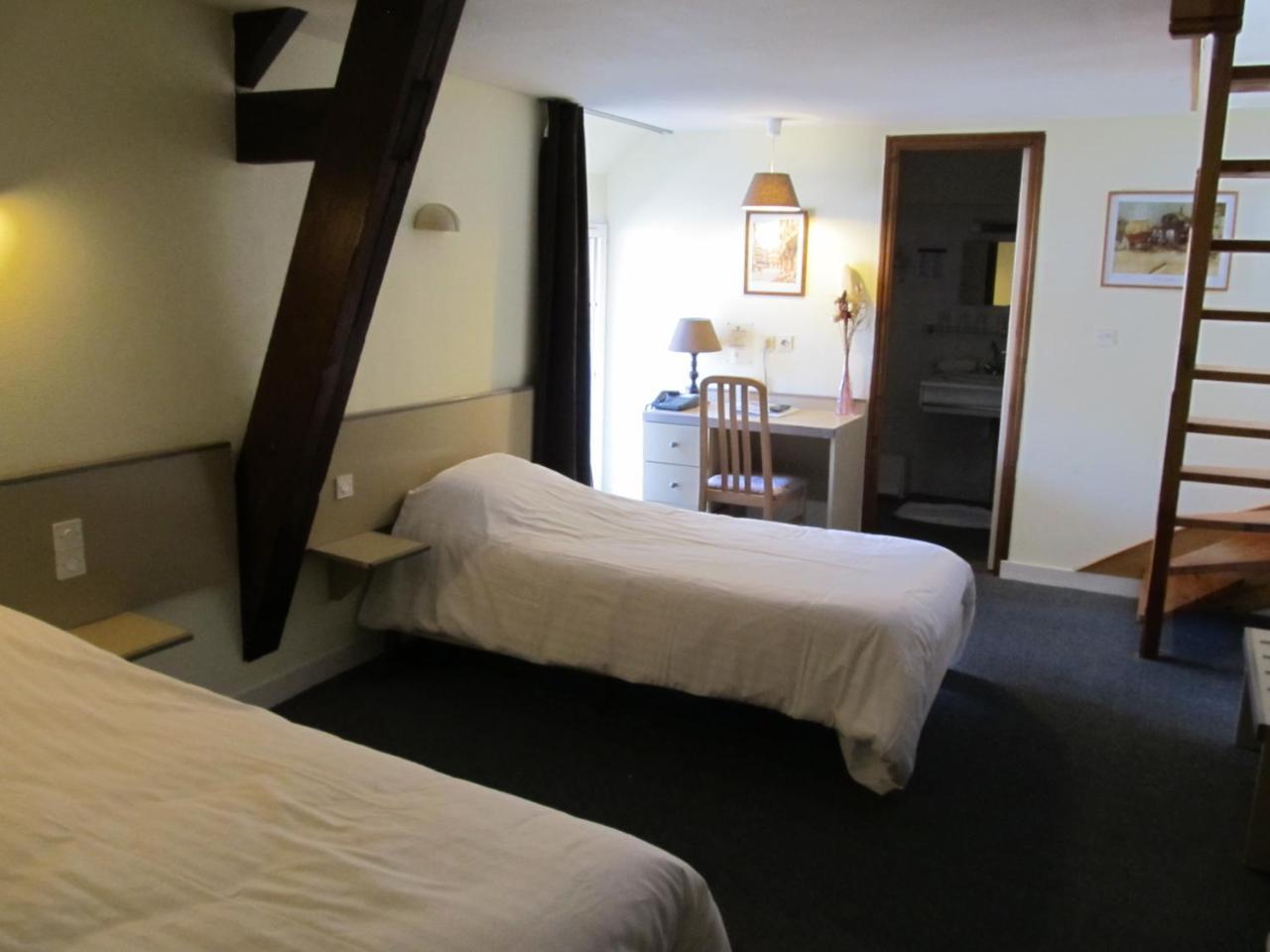 Hotel La Quebecoise Dinan Zewnętrze zdjęcie
